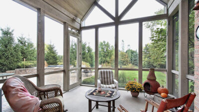 The Benefits of Screened-In Porches in Texas
