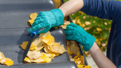 clean eavestrough - Getting Your Home Ready for Winter
